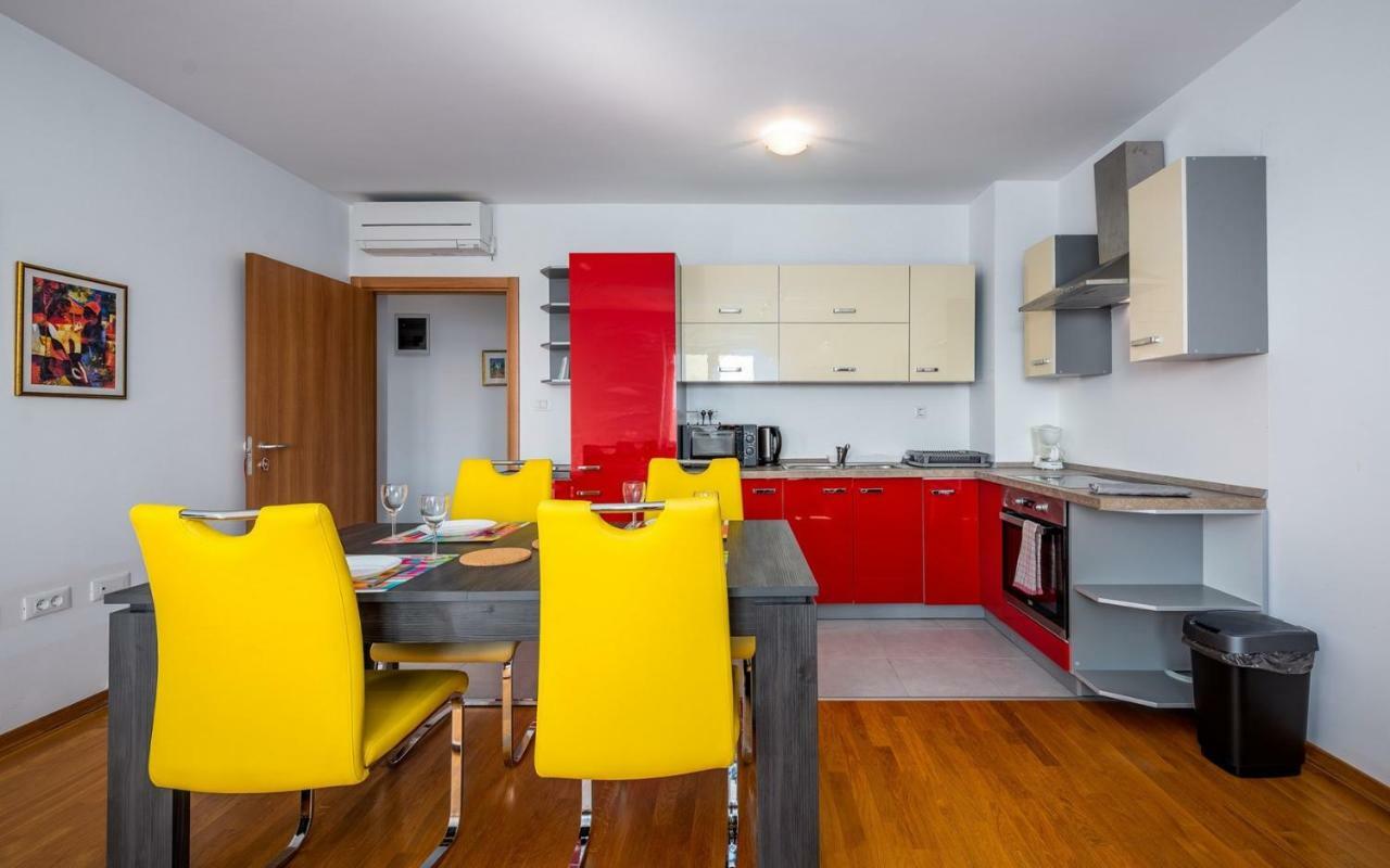 Laura House With Apartment Umag Kültér fotó