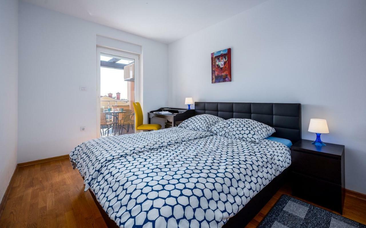 Laura House With Apartment Umag Kültér fotó