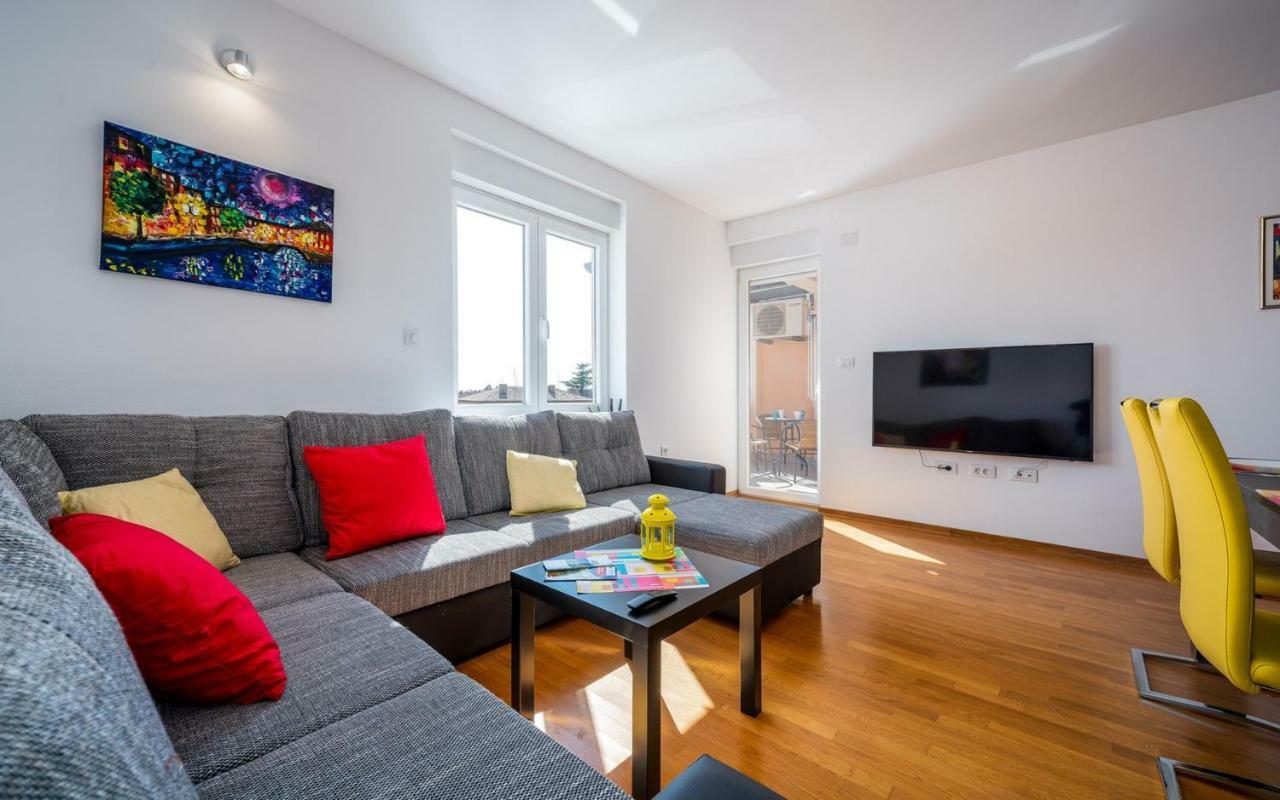 Laura House With Apartment Umag Kültér fotó
